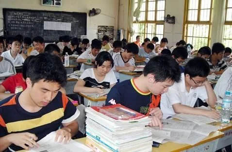 普通初中的中游学生，有机会上高中吗